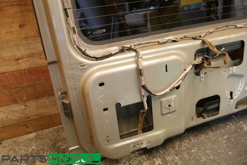 2003-2009 HUMMER H2 REAR TRUNK TAILGATE LIFTGATE COVER PANEL W/ WINDOW GLASS OEM - Picture 9 of 10