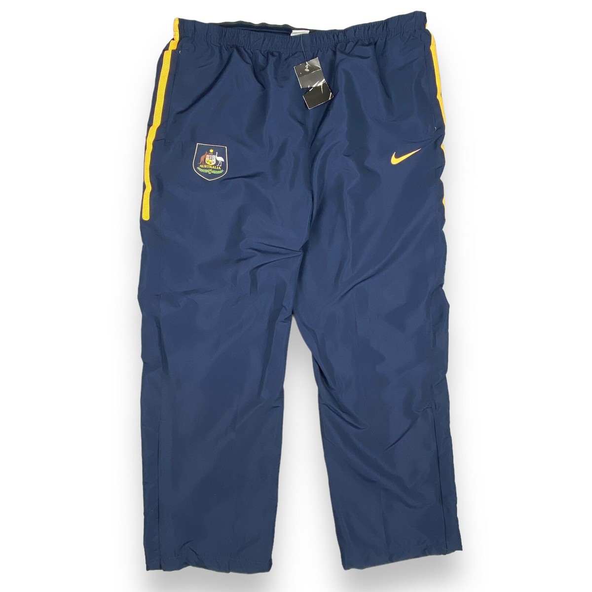 Nike tracksuit australia deals