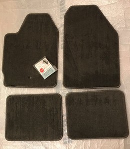 Lloyd 2002 2006 Toyota Camry Carpet Floor Mats Gray Charcoal Buick