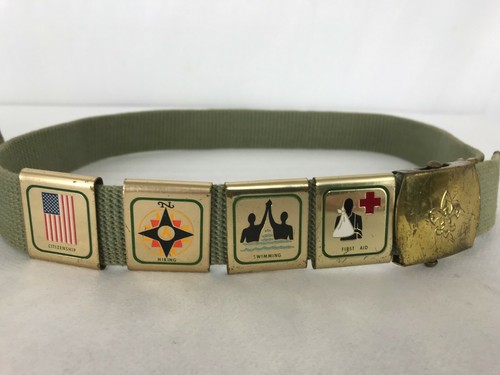LOTTO DI 2 Cinture Boy Scout 32" S/M 1 Vintage con Distintivi di Merito e Fibbia in Ottone - Foto 6 di 7