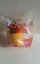 New McDonalds Happy Meal 3 Super Mario LUIGI LAUNCHER Factory Sealed FREE SHIP 