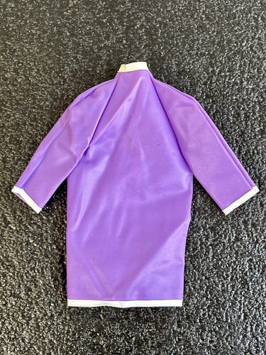 Vintage 1974 Barbie Purple Raincoat & Purse #10984 - Picture 4 of 6