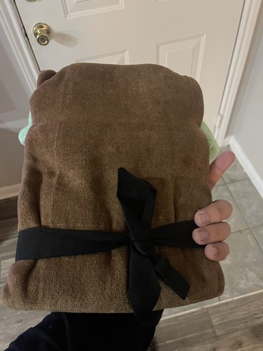 MANDALORIAN THE CHILD BABY YODA HOODED BATH TOWEL WITH EARS ~ NEW*** - Picture 2 of 3