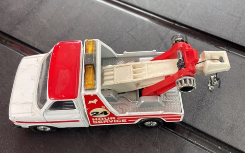 Corgi Ford Transit Wrecker Tow Truck #103 Gt Britain (24 Hour Wreck Service) - Picture 4 of 5