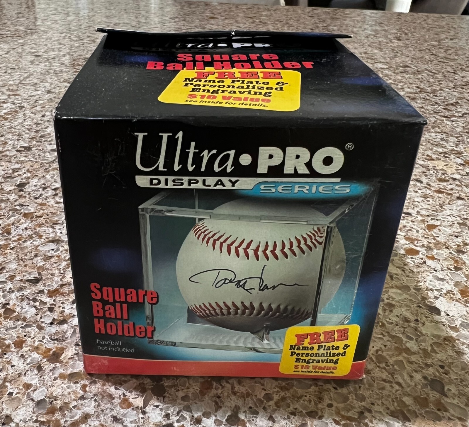 Cubos de soporte de béisbol Ultra Pro Square Dispay Series - 10 cubos