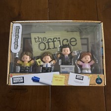 THE OFFICE Little People Collector DUNDER MIFFLIN Dwight Pam Jim Michael