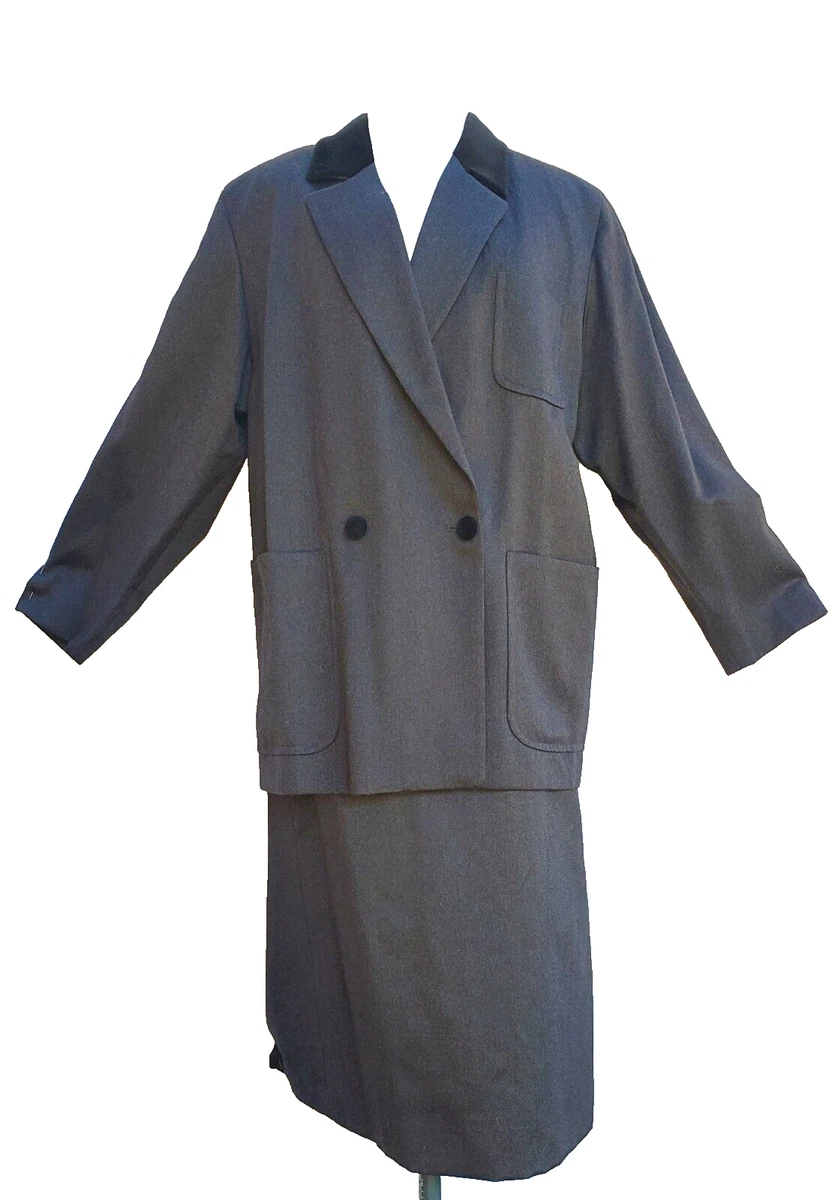 Traje Chaqueta Falda Gris Burberrys - Botones Cuello Terciopelo - Talla 10 Reg - Burberry