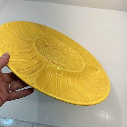 Vintage Yellow 13 Inch Flower Display Platter California Pottery R 110 USA - Picture 5 of 8