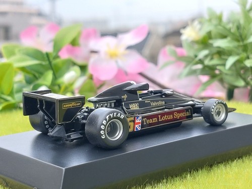 F1 1977 / Team Lotus / Lotus 78 / n.6 G.Nilson / 1/64 auto pressofusa / Kyosho - Foto 7 di 23