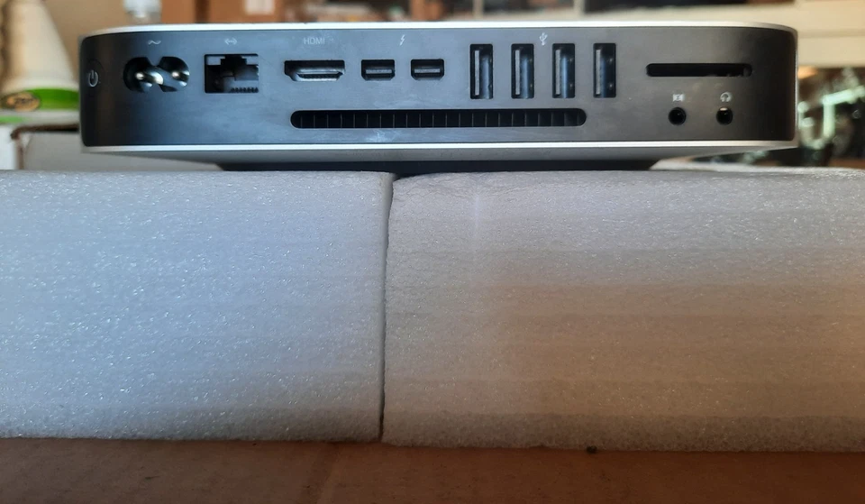 Apple Mac Mini (Late 2014) A1347 i5 1.4GHz 4GB RAM 500GB SATA HDD LOT 2 - Image 4 of 4