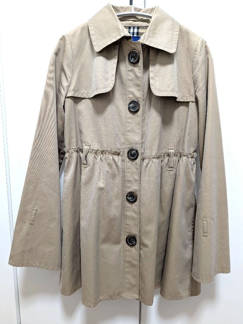 Gabardina BURBERRY BLUE LABEL beige cintura reunida línea A JP 36 US XS