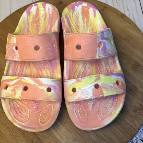 Crocs Mujer Clásico Mármol Tie Dye Slide Sandalias Papaya Mujer’s 8 Naranja Rosa - Imagen 7 de 11