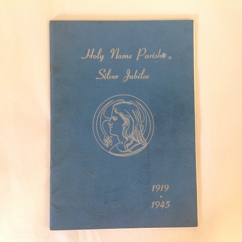 Ancien programme jubilé argent paroisse Saint Nom 1945 école catholique Detroit MI