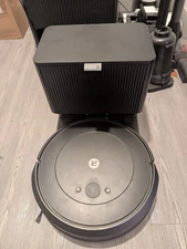 iRobot RCC-Y1 Roomba Combo 2 Robot Vacuum and Mop