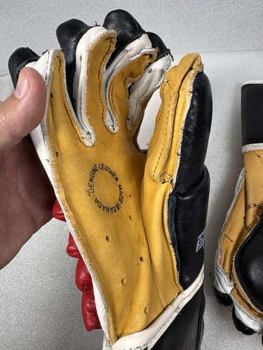 VINTAGE CCM PRO OKA LEATHER HOCKEY GLOVES 501220 BOBBY HULL - Picture 18 of 24