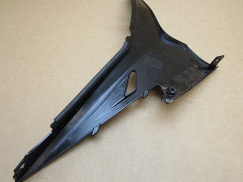 Aprilia Tuono 125 2022 2,203 miles left side tank fairing (13472) - Picture 4 of 4