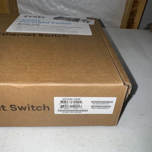 ZYXEL 8-Port GbE Smart Managed PoE Switch GS1900-10HP - Picture 3 of 8