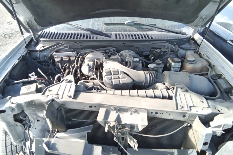 Lincoln Navigator 2003 motor de 5,4 L DOHC OEM 116 k millas (LKQ ~ 436072267) Foto 3 de 4