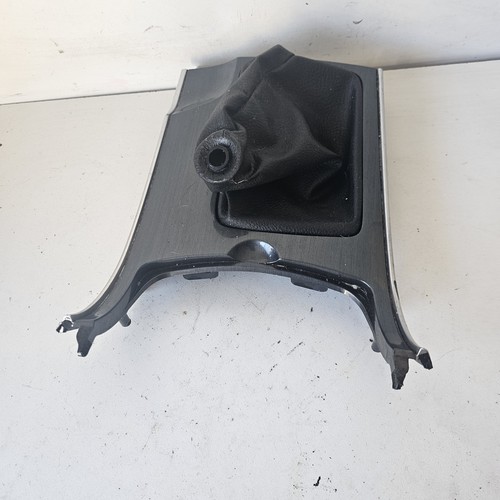 Mazda 6 GG GY Centre Console Shifter Surround Trim Manual Silver 02 - 08 - Picture 2 of 3