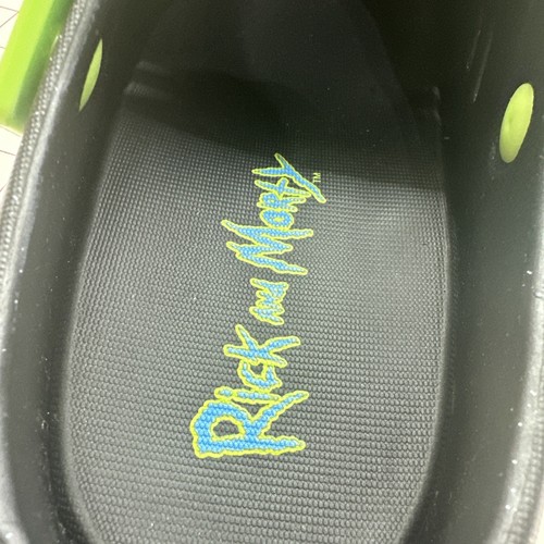 Rick And Morty Mens Shoe Size 11 Croc-Clog Sandals. New NWT FREE DECAL Sticker - Picture 8 of 9
