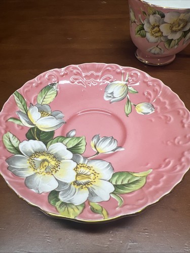 AYNSLEY weiße Hartriegel Blumen auf rosa Teetasse und Untertasse Vierfolienform - Bild 4 von 7