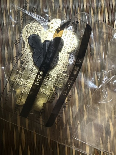 Tokyo Disney Resort Game Prize Pin TDS Renewal 2021 Mickey & Minnie - Picture 4 of 5