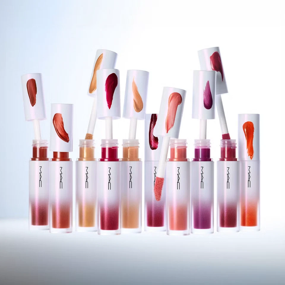 MAC STROBE BEAM LIQUID BLUSH (assorted colours) - Image 2 of 4