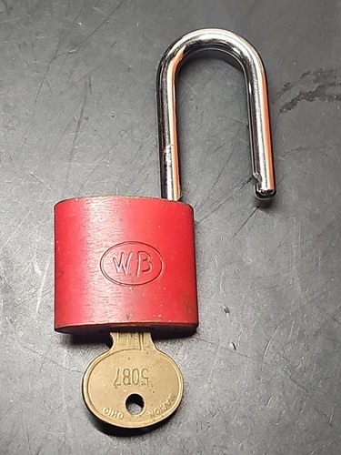 Vintage Wilson Bohannan WB Brass Padlock w/ Key USS U.S. United States Steel  - Picture 4 of 7