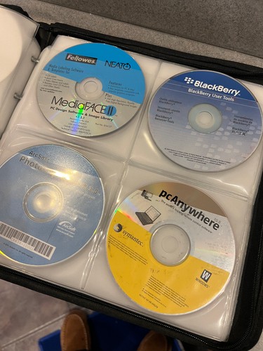 Lot of 38 Installation, driver, firmware, software update CD-ROM discs - Picture 7 of 12
