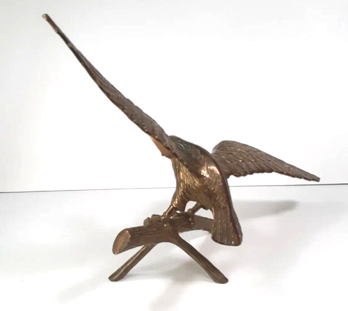 Solid Brass Eagle Bird On Branch Made In Korea 17" Wingspan Vintage 11" High - Picture 6 of 11
