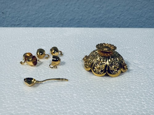 Juego de tazones perforadores de metal miniatura para casa de muñecas tazones cucharón de colección - Imagen 8 de 8