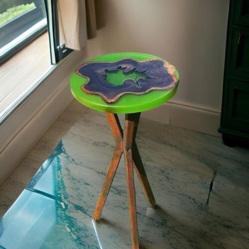 Green Epoxy Resin Console Table Top, Round Wooden Corner Table Top, Decor - Picture 2 of 7