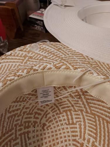 Lot Of 4 Time and Tru Women's Hats - Picture 8 of 18