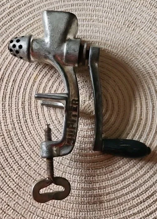  JUPITER Kaumaschine - Zerkleinerer /kleiner Fleischwolf Gebraucht - Bild 2 von 4