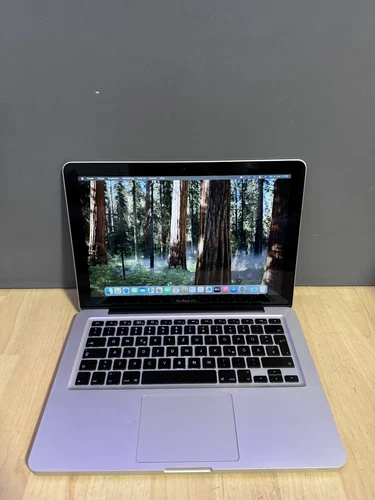 Apple MacBook Pro 2009 – Core2Duo – 8GB RAM – 256GB SSD – macOS Sequoia 15.4.1
