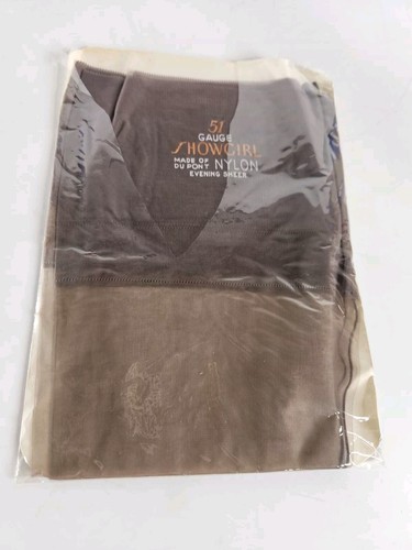 Old 1950s Seamed SHOWGIRL Ladies Nylon Stockings In Pkg - Sz 9 1/2 Evening Sheer
