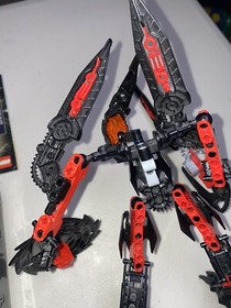 LEGO Bionicle Glatorian Skrall Set 8978 (Missing Thorax ball) With Instructions
