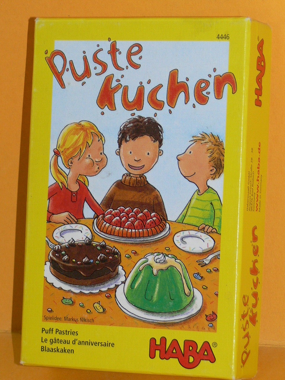 Bild 2 von 12