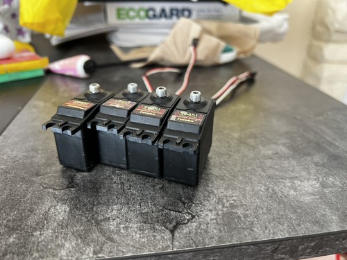 Futaba S9451 X4 Digital Servo RC Helicopter Nitro Align Trex 600 700 Hirobo MKS - Picture 7 of 8