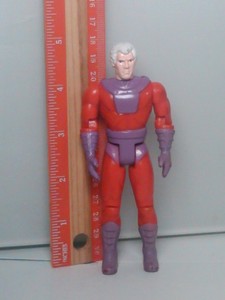 1991-Marvel-Toy-Biz-Uncanny-X-Men-Magnetic-Hands-amp-Chest-Magneto-Action-Figure