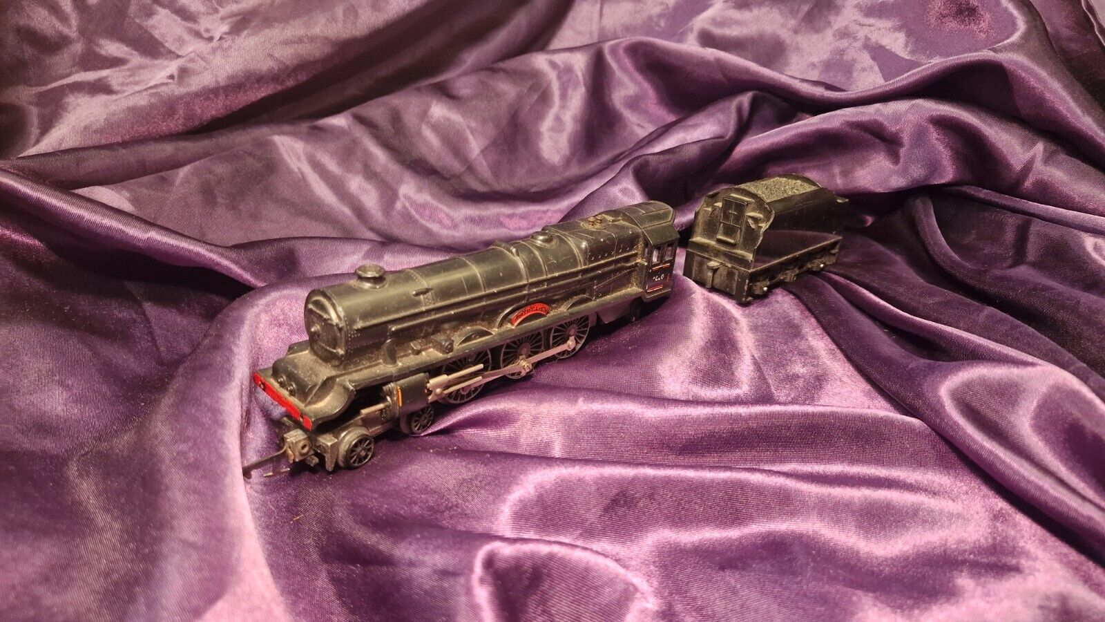 Picture 1 of 5