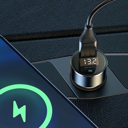 Compact Car Charger With LED Display 2 4A USB TypeC Charging 18W Output - Zdjęcie 6 z 12