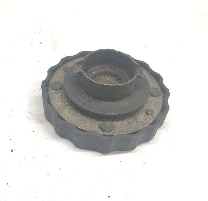 84-86 CORVETTE / 85-86 CAMARO Z28 FIREBIRD TA GTA TPI V8 OIL FILLER CAP 14094763 - Image 2 of 3