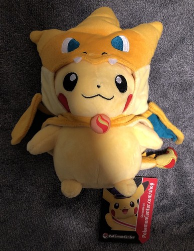 Pokémon Pikachu with Charizard Cape 4" Plush 2016 Nintendo 701-06603 NEW - Picture 1 of 8