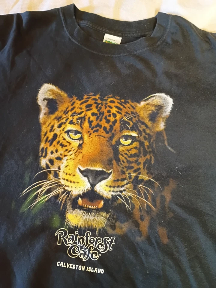 Vintage 90s Rainforest Cafe T-shirt Tee XXL Leopard Jaguar Galveston Texas - Image 2 of 4
