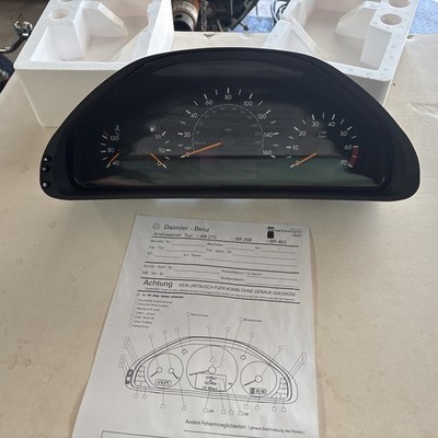 Mercedes Benz New Old Stock W208 CLK320 CLK430 Instrument Cluster/Speedo 2000-03