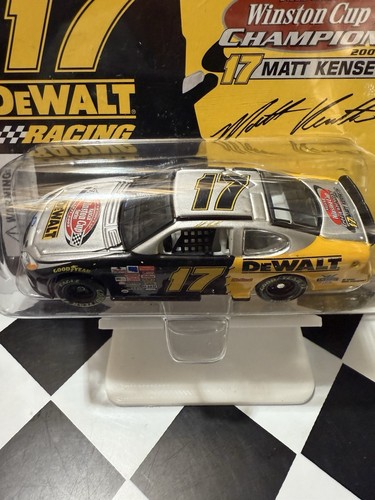 Matt Kenseth #17 DeWalt Winston Cup Champion 2003 1/64 Nascar Diecast - Picture 2 of 4
