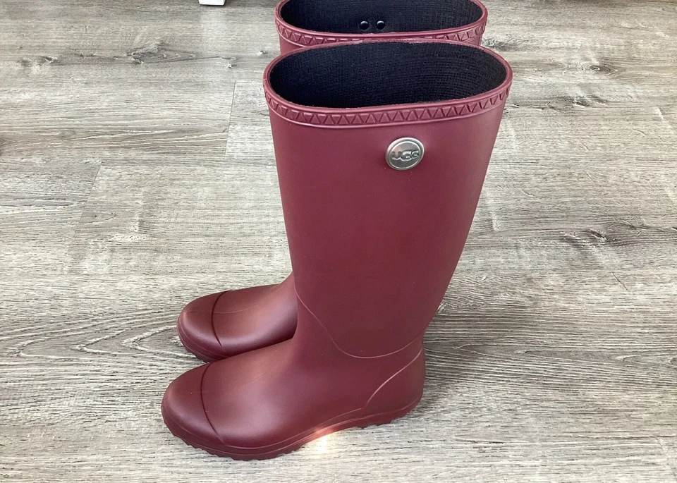 UGG Rain Boots 女式 5 码石榴石勃艮第红色西耶娜哑光高橡胶靴 — 第 4/4 张图片