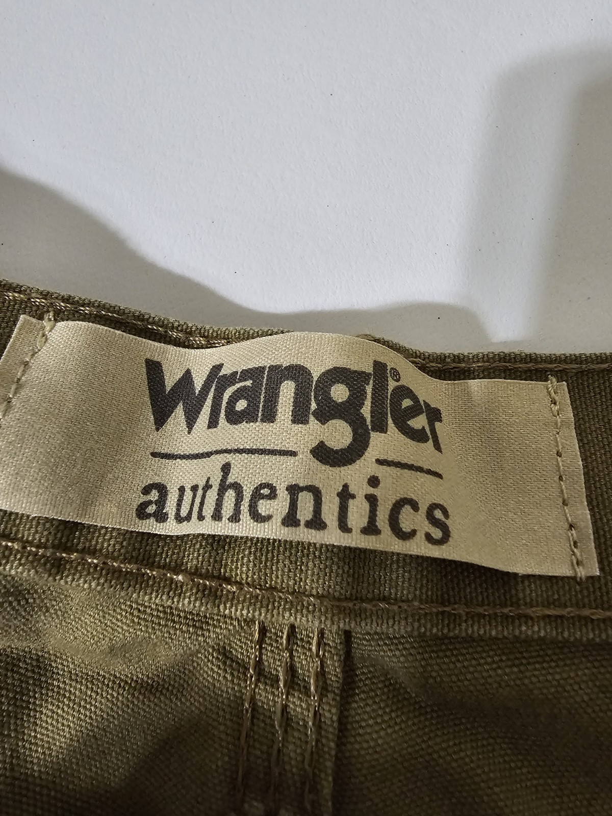 Wrangler Authentics Men's 44X30 Relaxed Carpenter Cargo Pants Olive Green image 4