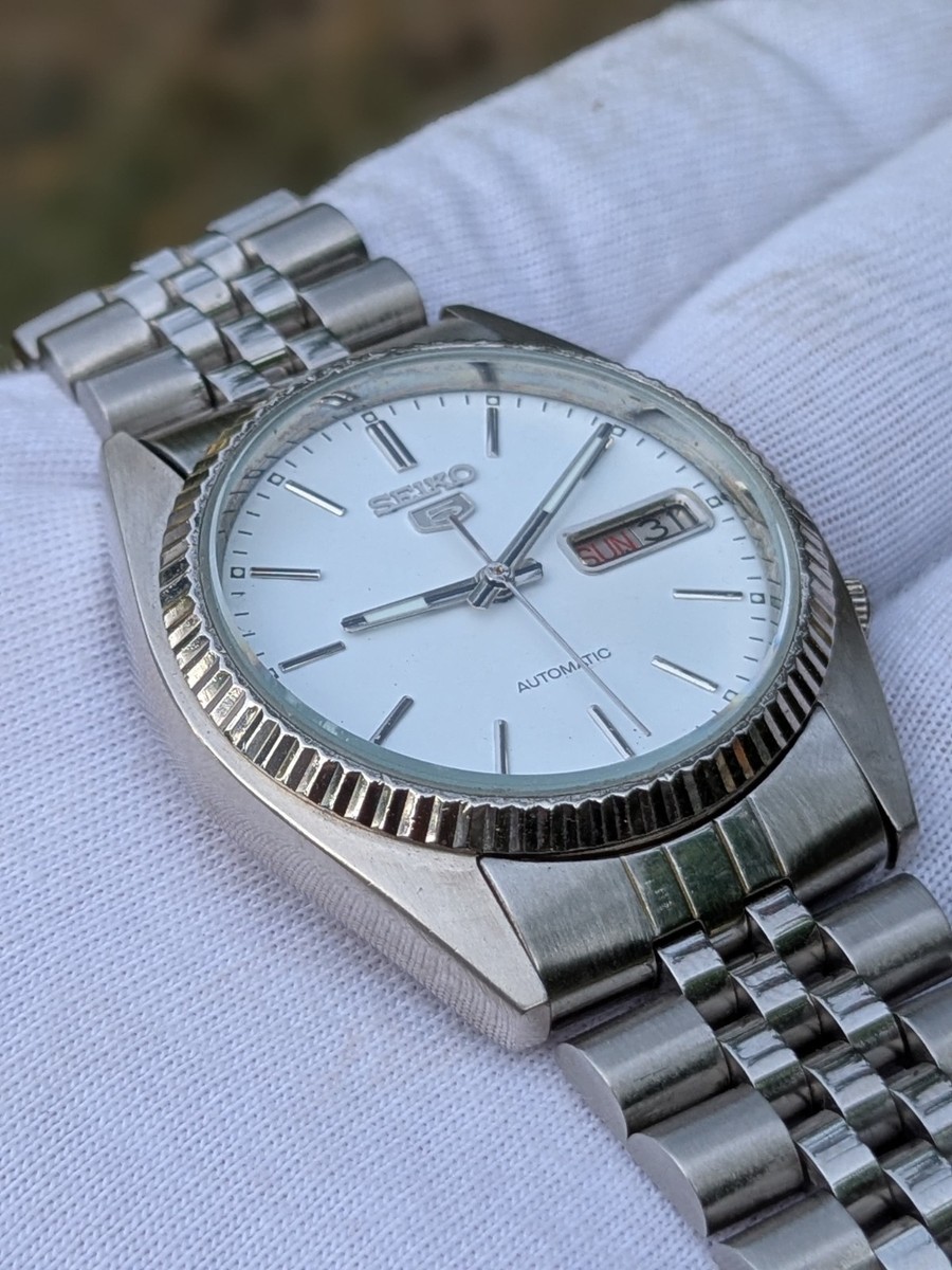 Vintage Seiko 5 Automatic Day/Date 7009-3110 Fluted Bezel